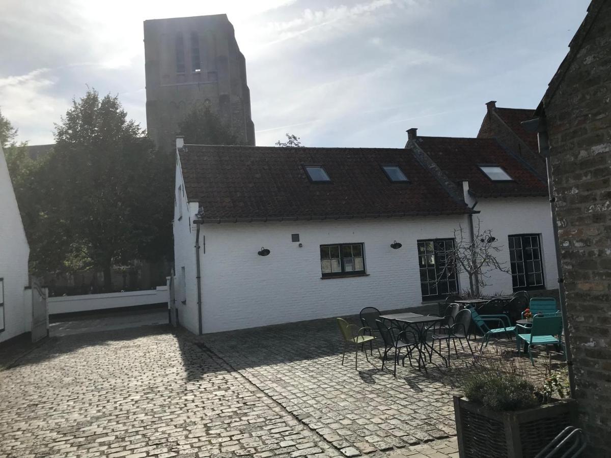 De Levensboom - Het Oud Gemeentehuis دام المظهر الخارجي الصورة