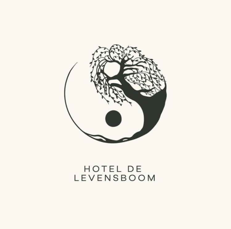 De Levensboom - Het Oud Gemeentehuis دام المظهر الخارجي الصورة